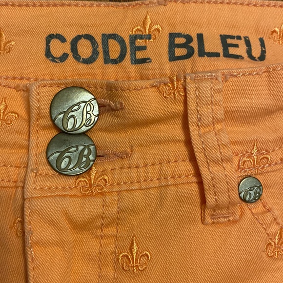 Code Bleu Fleur De Lis orange/peach jean style golfers shorts size 6 - Picture 5 of 11
